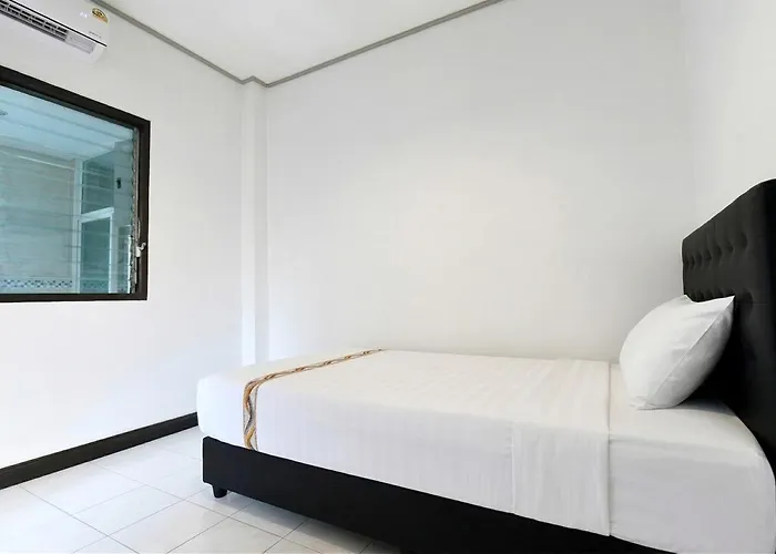 Garage House Bangkok-car Theme 8bed 6room * バンコク都