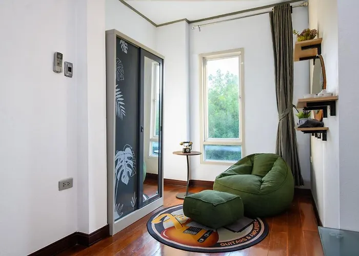 Garage House Bangkok-car Theme 8bed 6room
