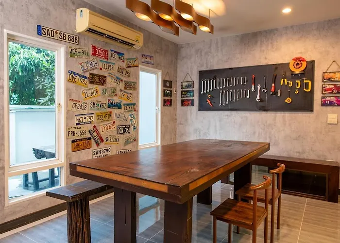 Garage House Bangkok-car Theme 8bed 6room * 曼谷