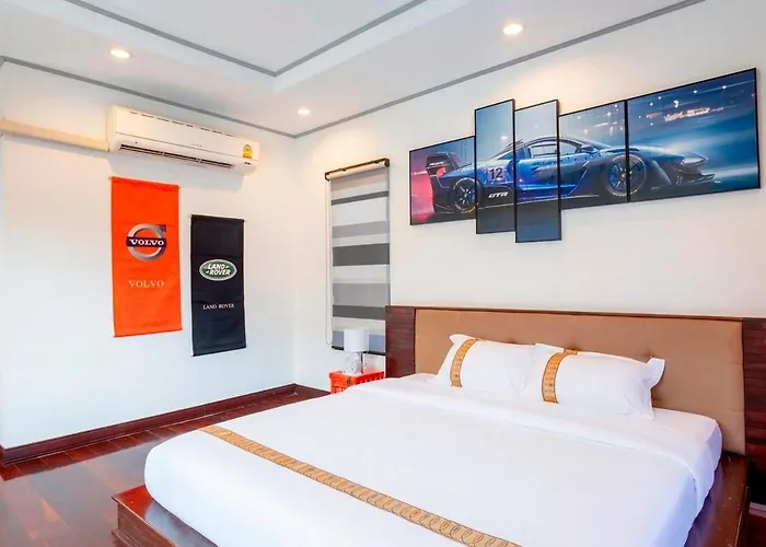 別墅 Garage House Bangkok-car Theme 8bed 6room 曼谷