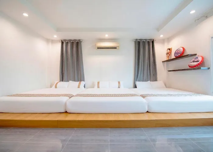Garage House Bangkok-car Theme 8bed 6room * バンコク都