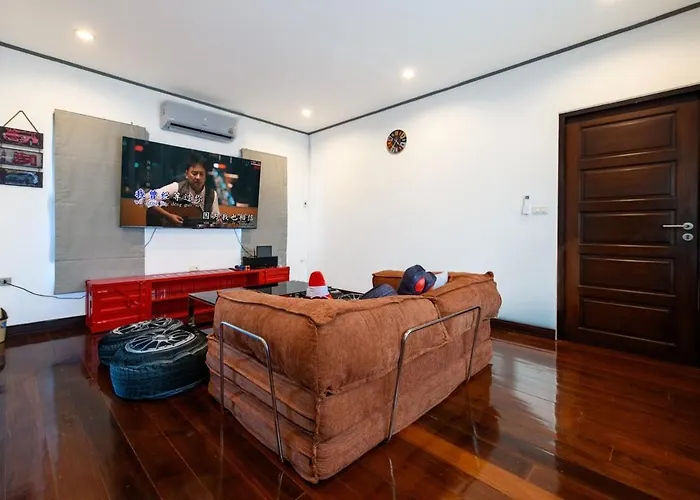 Garage House Bangkok-car Theme 8bed 6room 曼谷